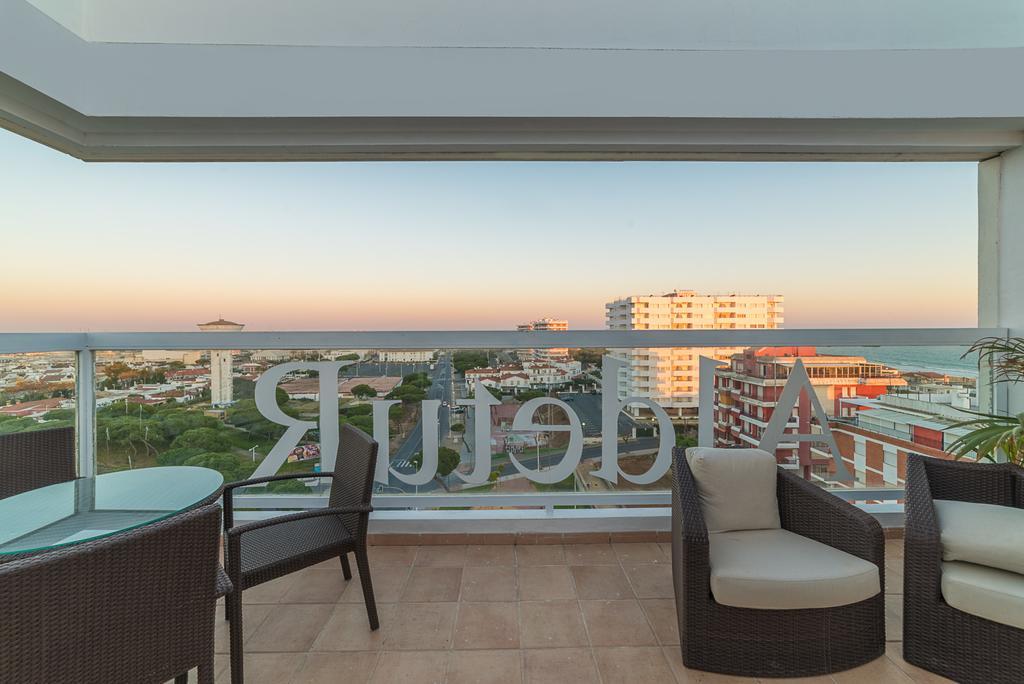 Apartamentos Costa Luz 푼타움브리아 외부 사진